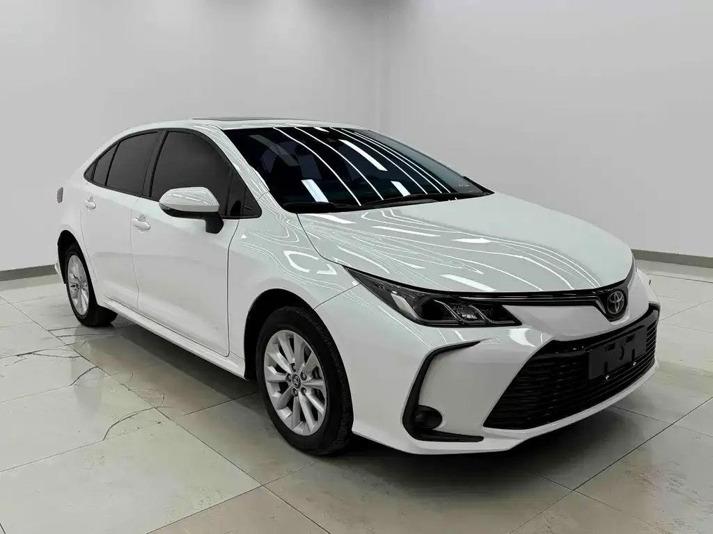 Toyota Corolla 2021 из CN, фото 2