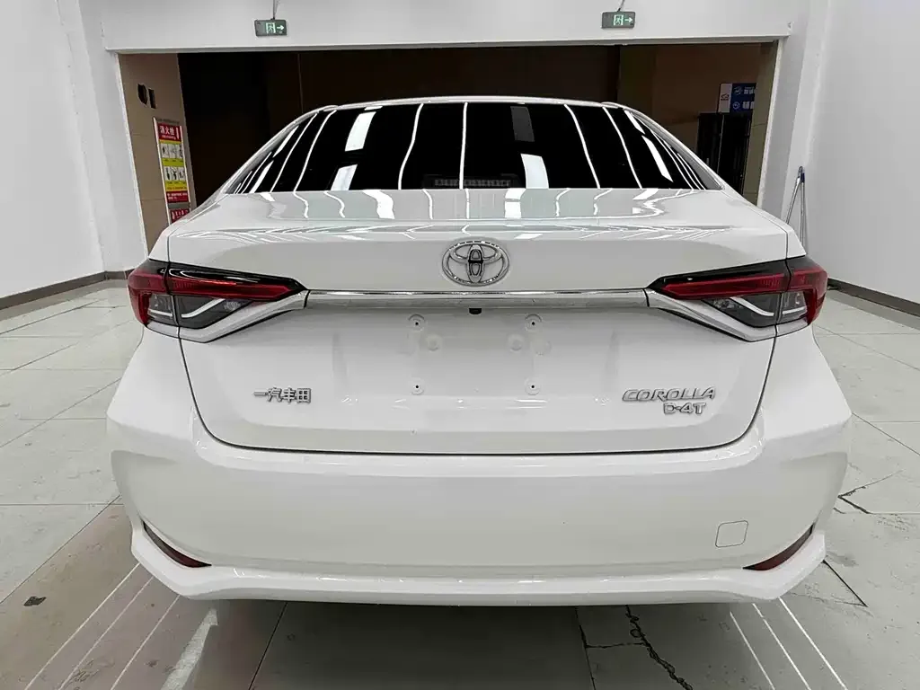 Toyota Corolla 2021 из CN, фото 4