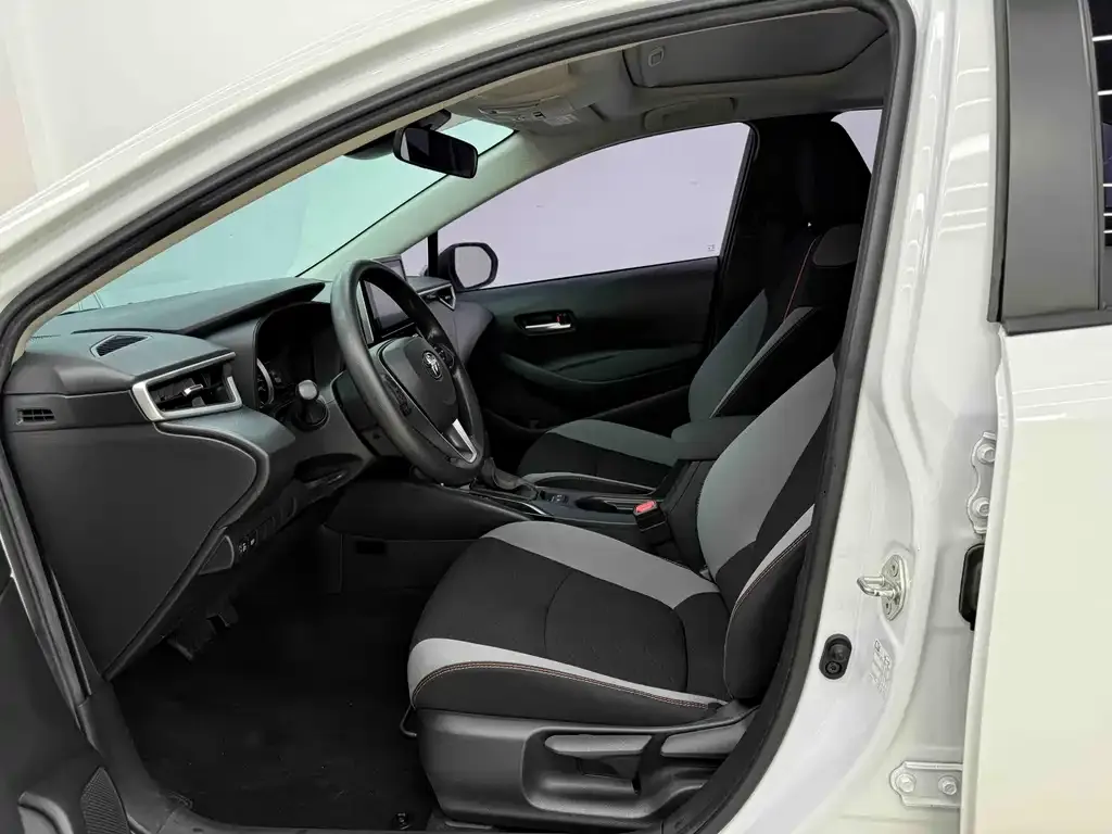 Toyota Corolla 2021 из CN, фото 7