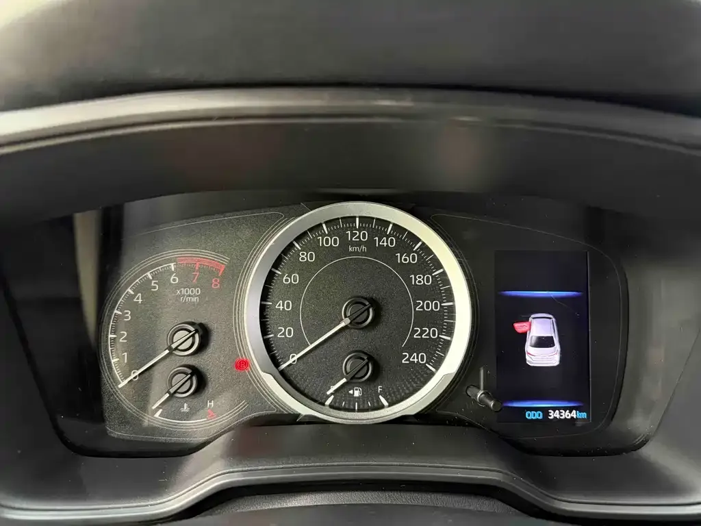 Toyota Corolla 2021 из CN, фото 8