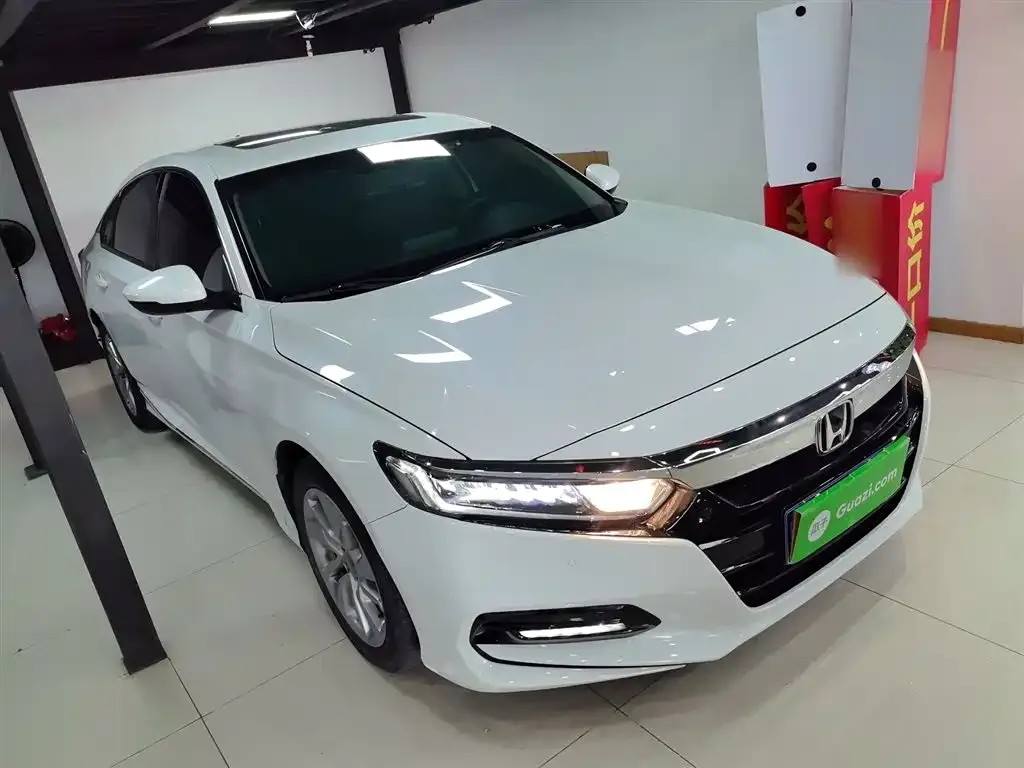 Honda Accord 2021 из CN, фото 4