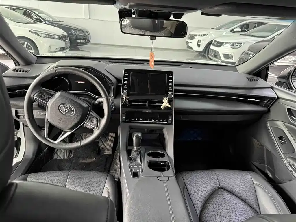 Toyota Avalon 2022 из CN, фото 8
