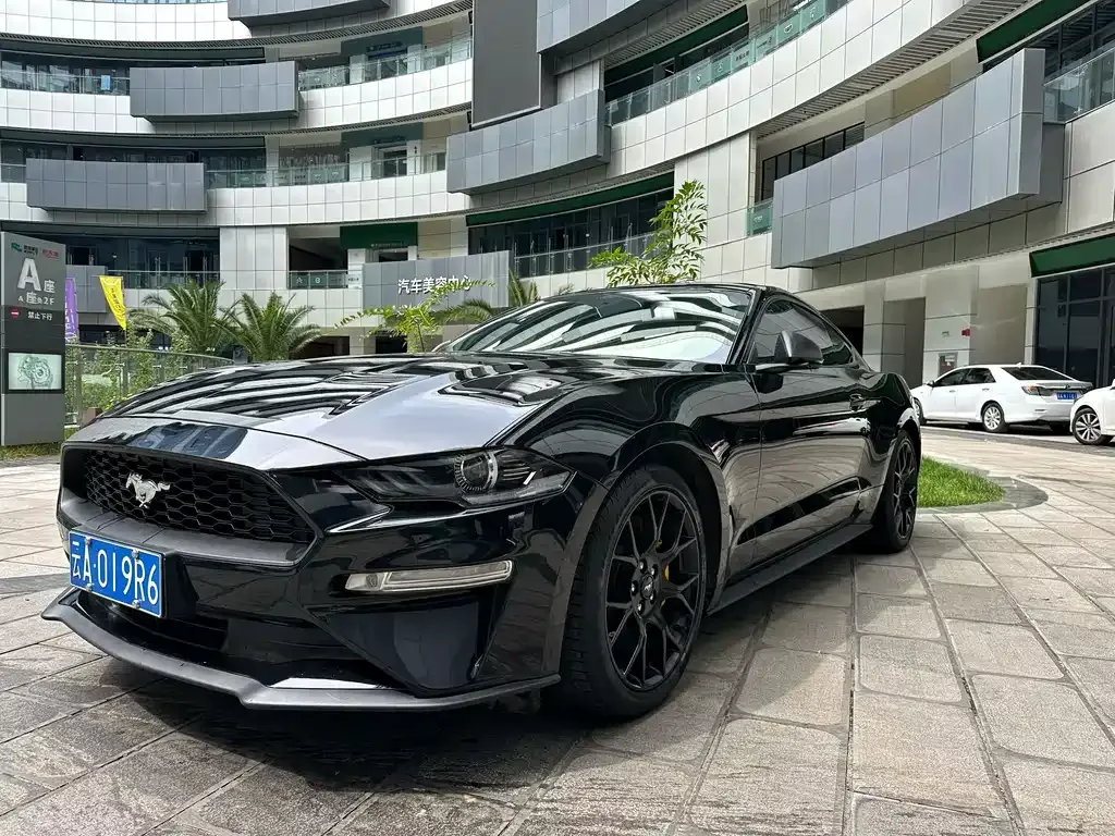 Ford Mustang 2021 из CN, фото 1