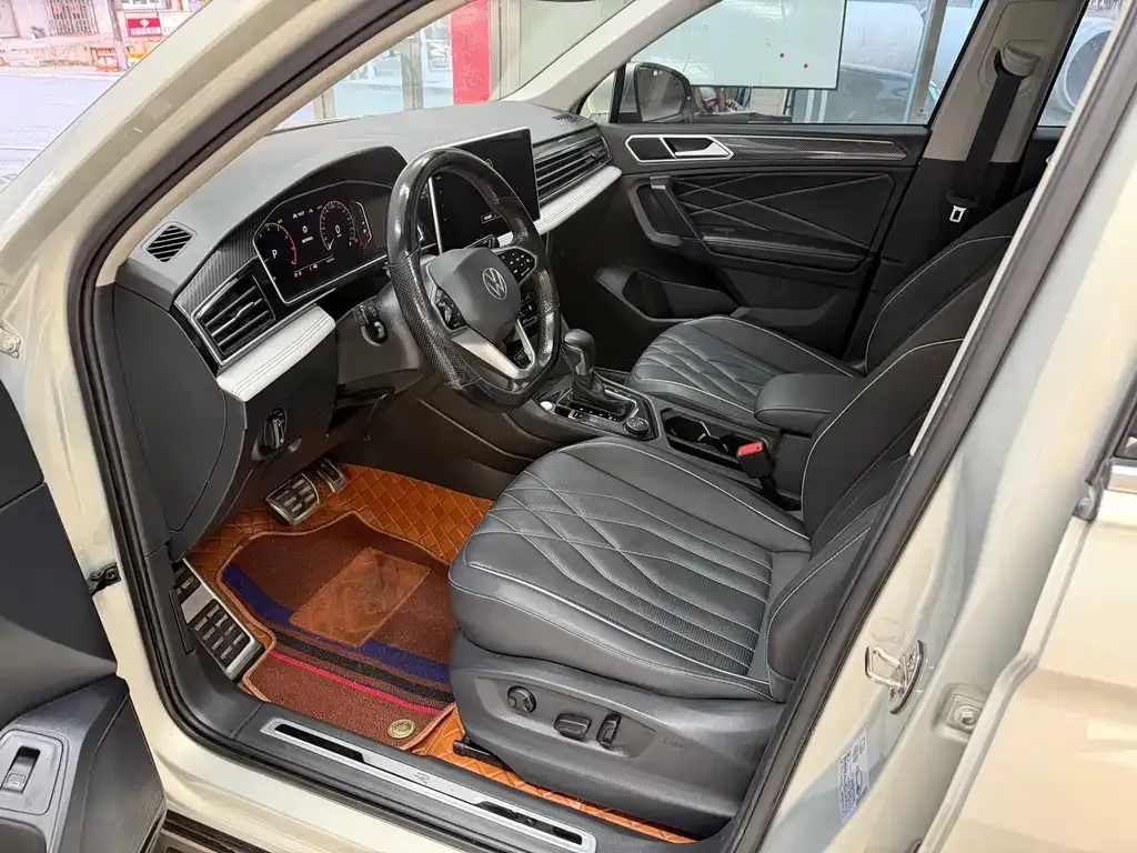 Volkswagen Tiguan L 2021 из CN, фото 9