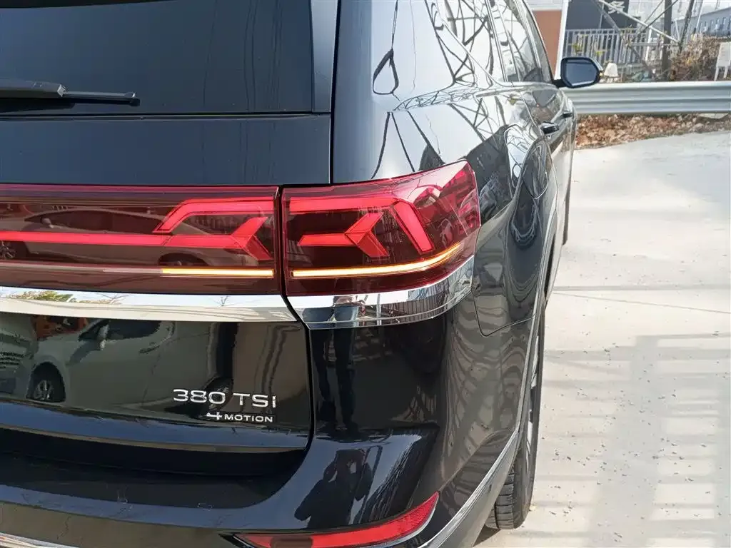 Volkswagen Teramont 2023 из CN, фото 8