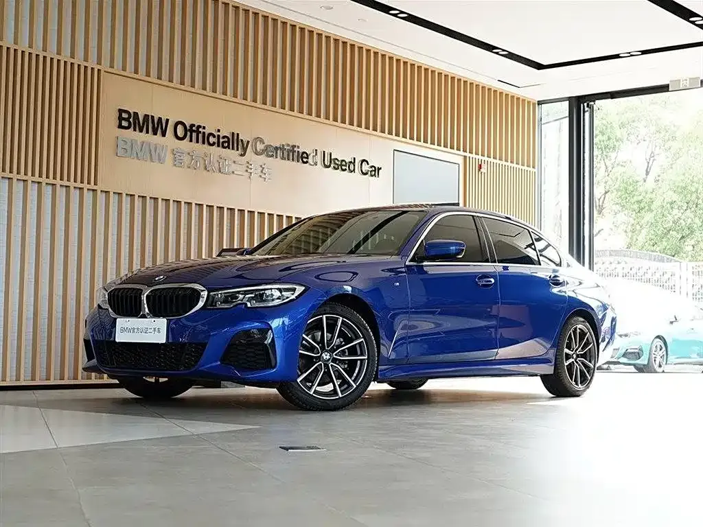 BMW 3 Series 2022 из CN, фото 1