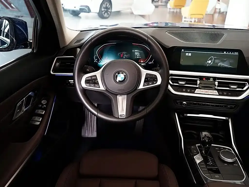 BMW 3 Series 2022 из CN, фото 8