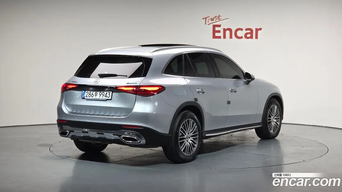Mercedes-Benz GLC-Class 2024 из KR, фото 2
