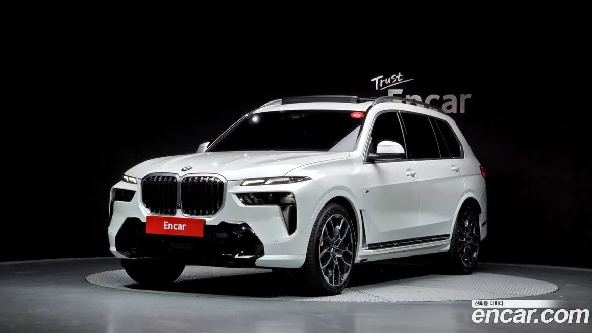 BMW X7 — фото 1