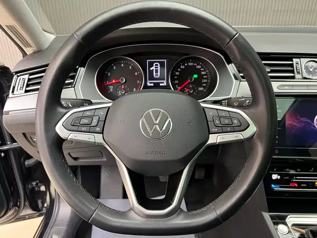 Volkswagen Magotan 2022 из CN, фото 4