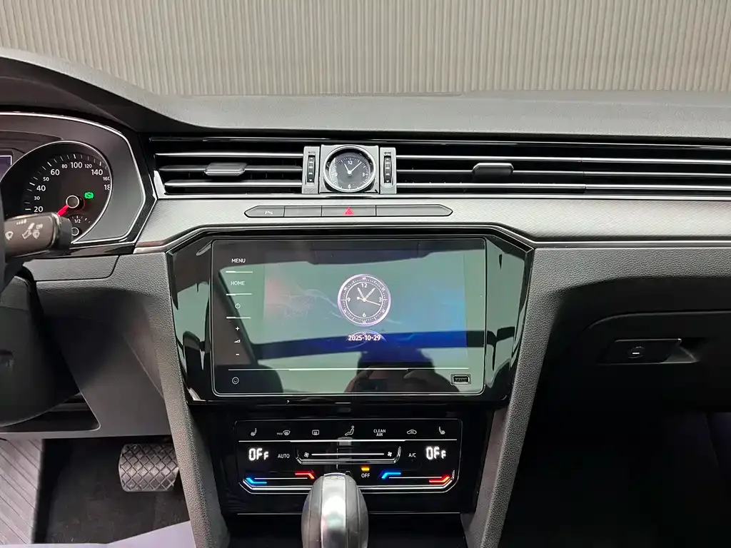 Volkswagen Magotan 2022 из CN, фото 7