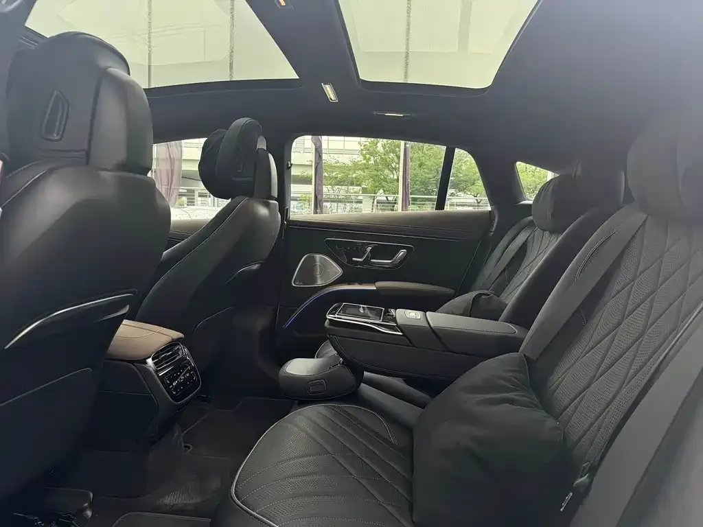 Mercedes-Benz EQS 2023 из CN, фото 8