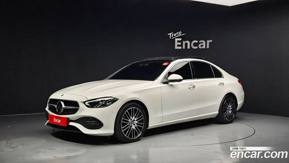 Mercedes-Benz C-Class — фото 1