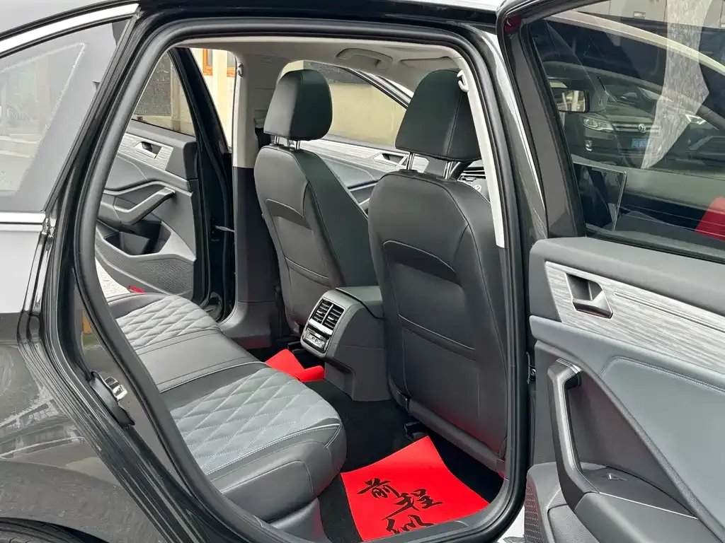 Volkswagen Sagitar 2025 из CN, фото 8