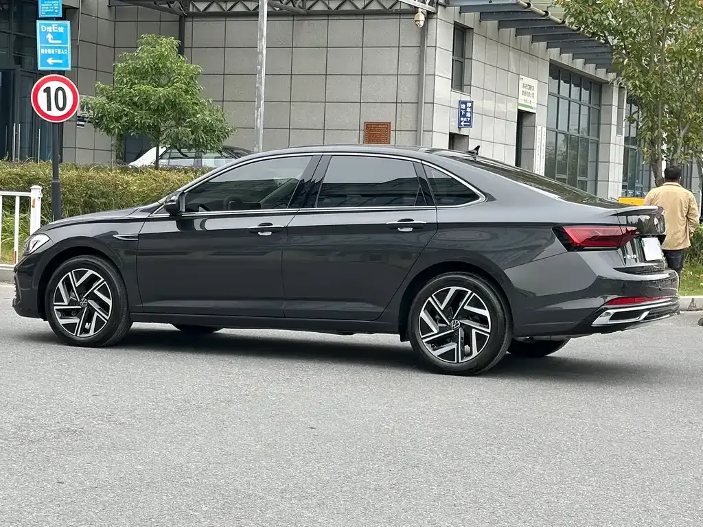 Volkswagen Sagitar 2025 из CN, фото 9