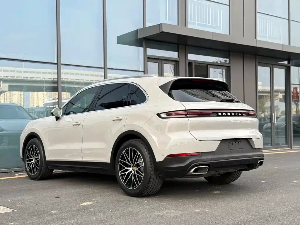 Porsche Cayenne 2024 из CN, фото 6