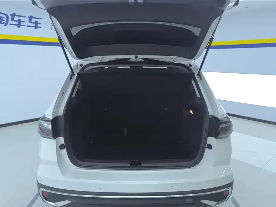 Volkswagen Tharu 2024 из CN, фото 4