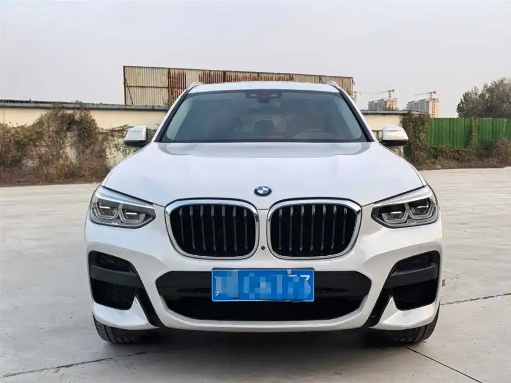BMW X3 — фото 2