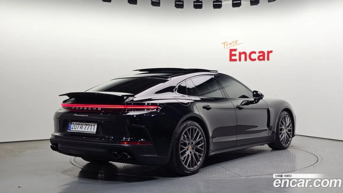 Porsche Panamera — фото 2