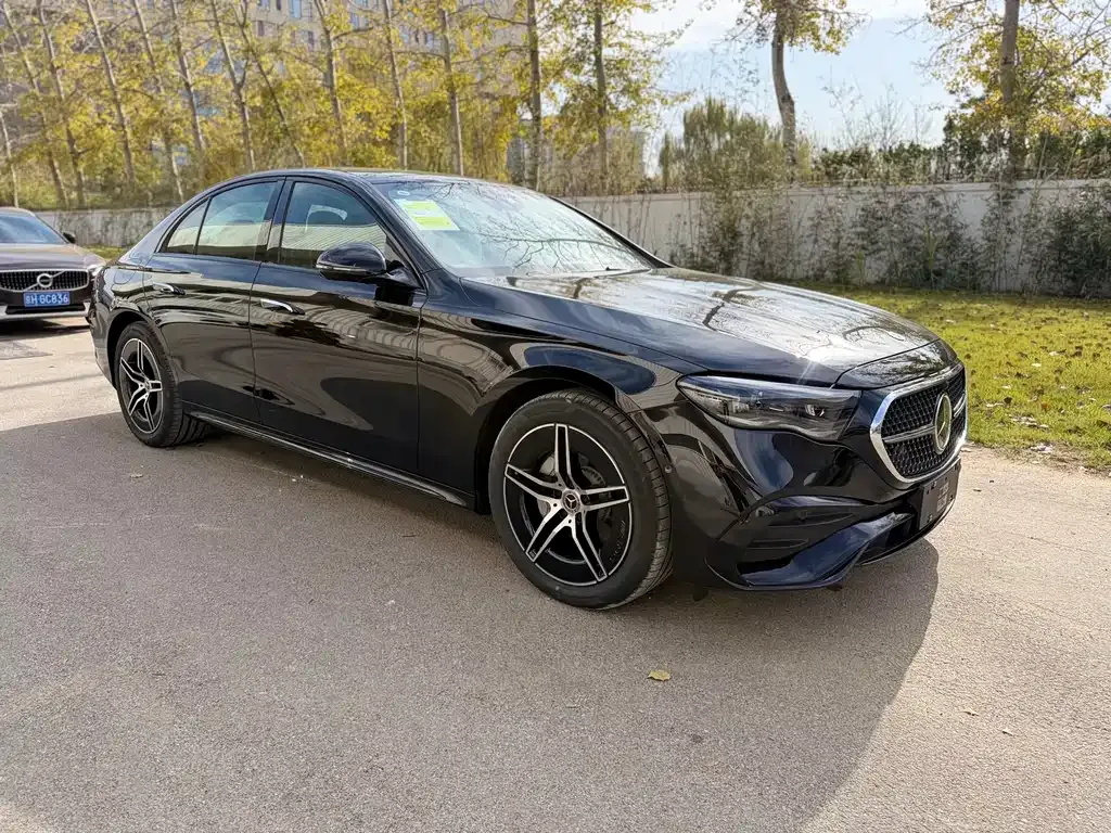 Mercedes-Benz E-Class (Import) — фото 1