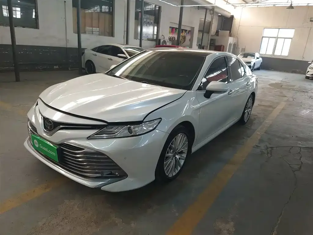Toyota Camry 2021 из CN, фото 1