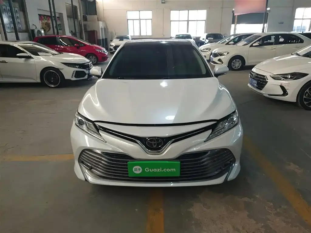 Toyota Camry 2021 из CN, фото 3