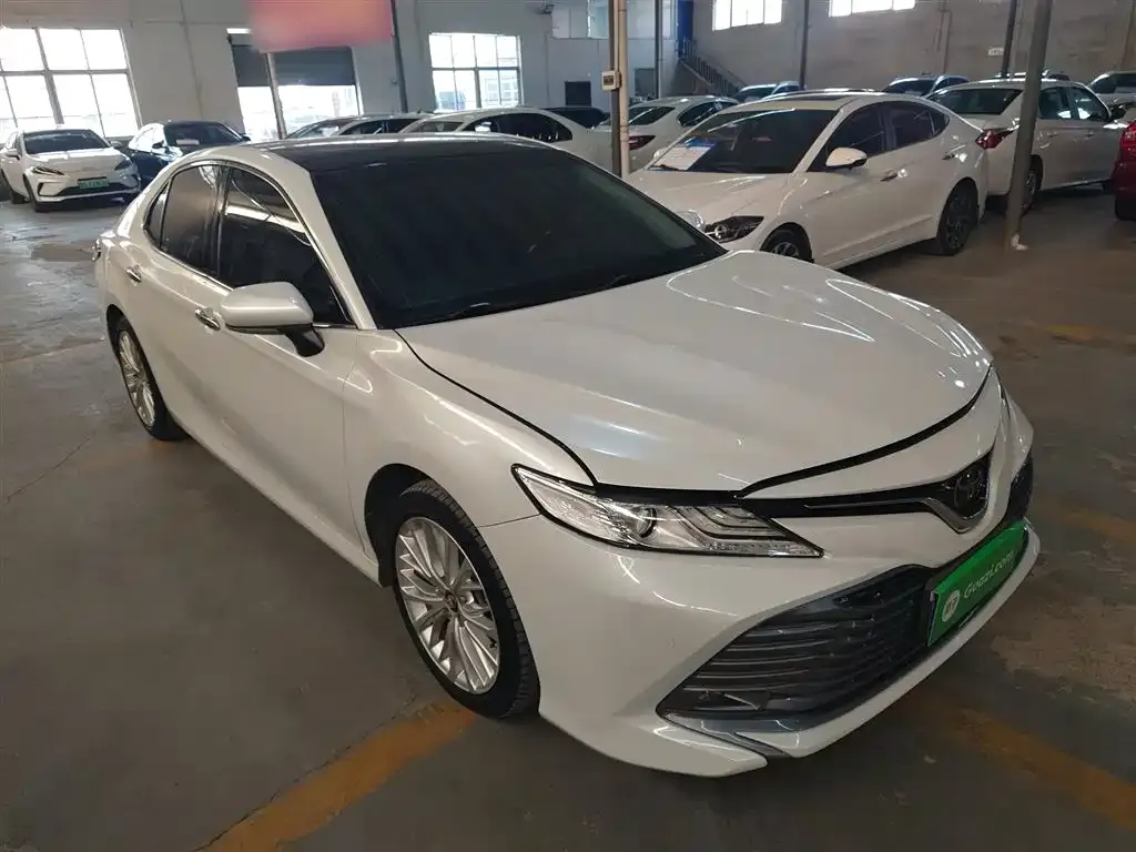 Toyota Camry 2021 из CN, фото 4