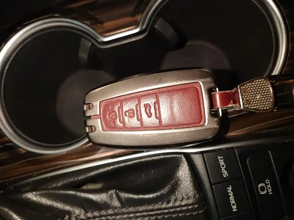 Toyota Camry 2021 из CN, фото 9