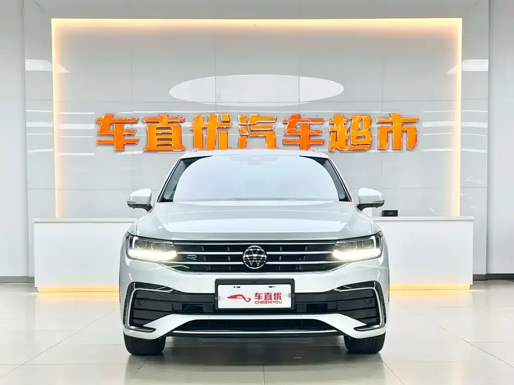 Volkswagen Tiguan L 2023 из CN, фото 3