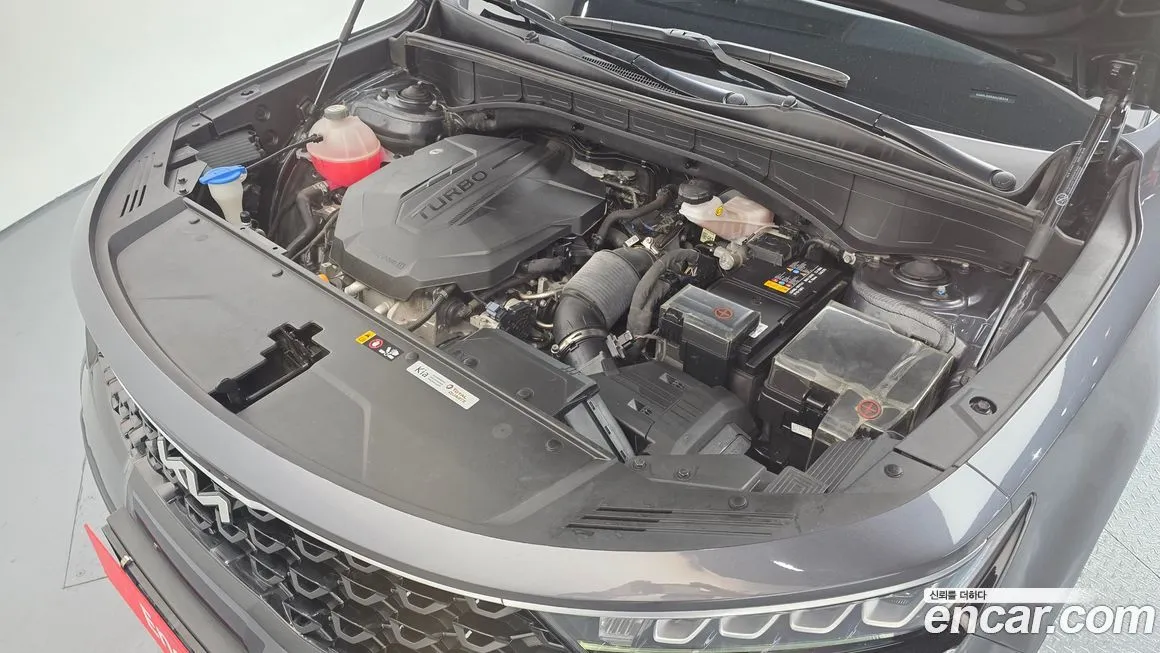 Kia Sorento — фото 6