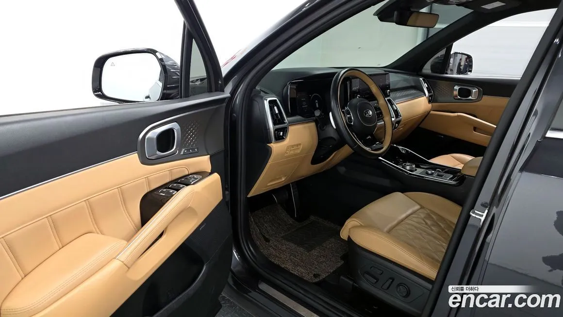 Kia Sorento — фото 10