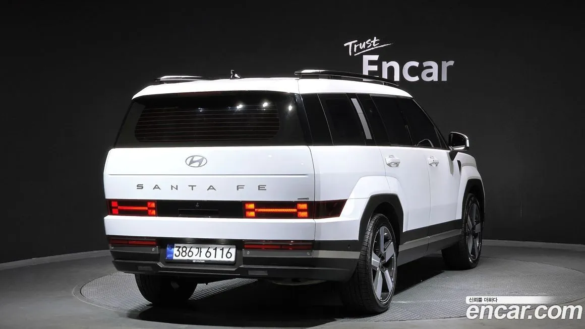 Hyundai Santafe — фото 2