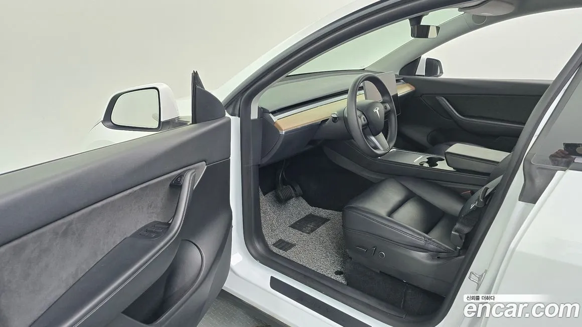 Tesla Model Y 2022 из KR, фото 10