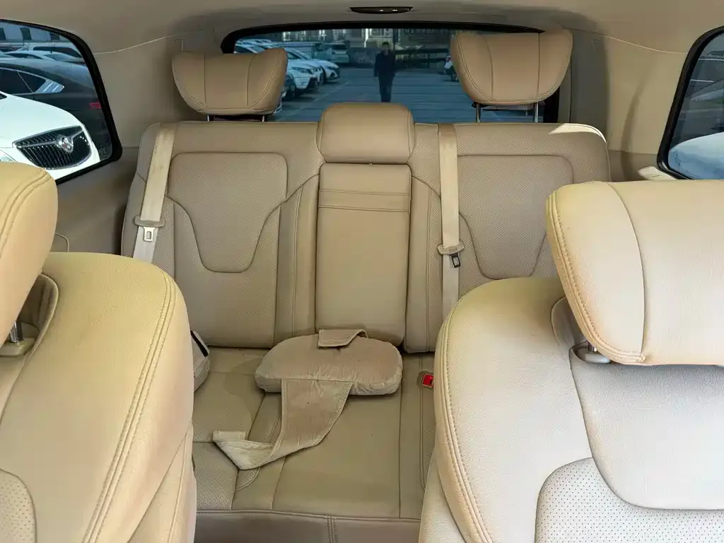 Mercedes-Benz V-Class 2021 из CN, фото 10