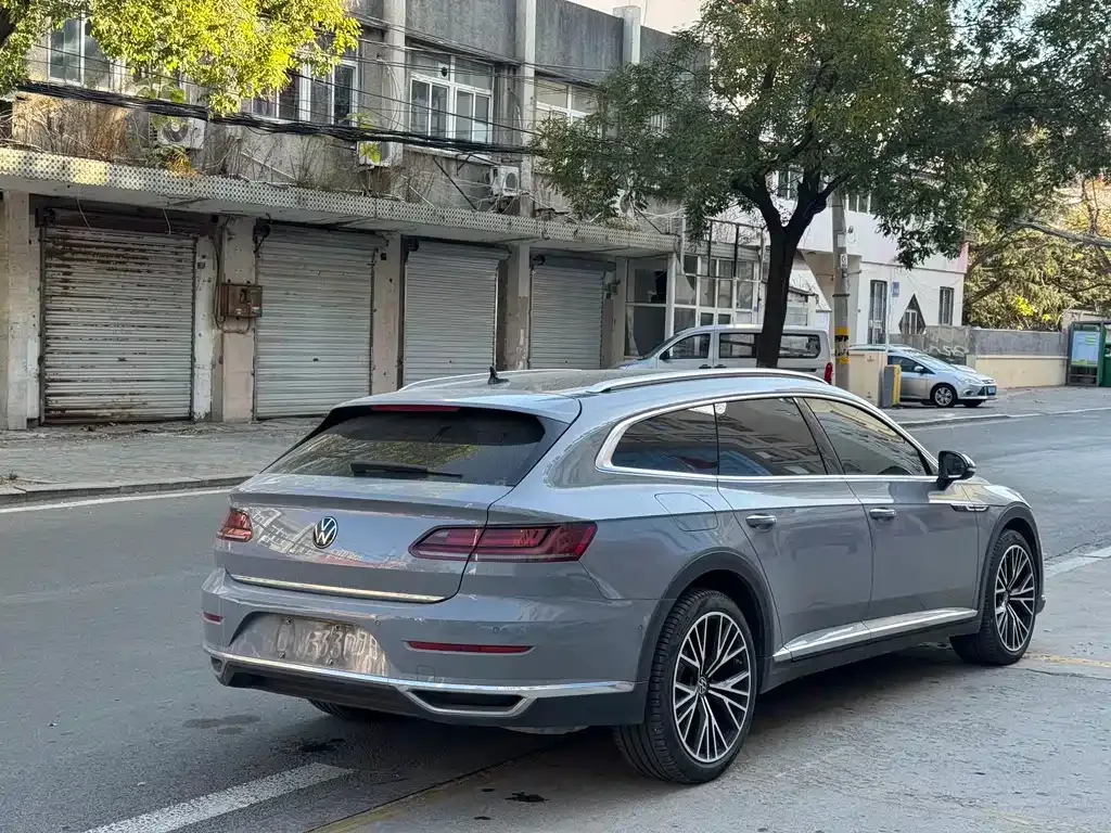Volkswagen CC 2023 из CN, фото 7
