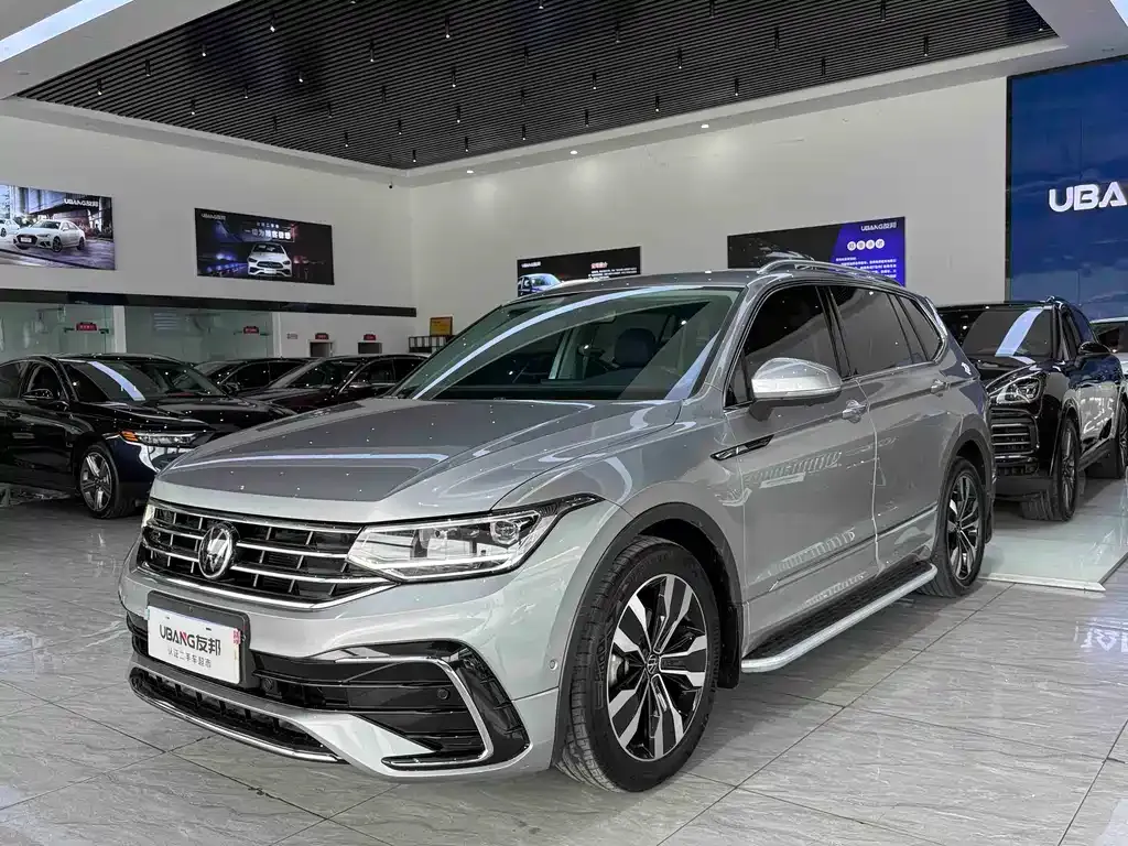 Volkswagen Tiguan L 2022 из CN, фото 1