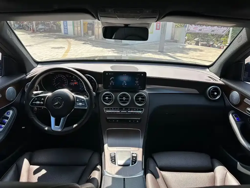 Mercedes-Benz GLC 2021 из CN, фото 8