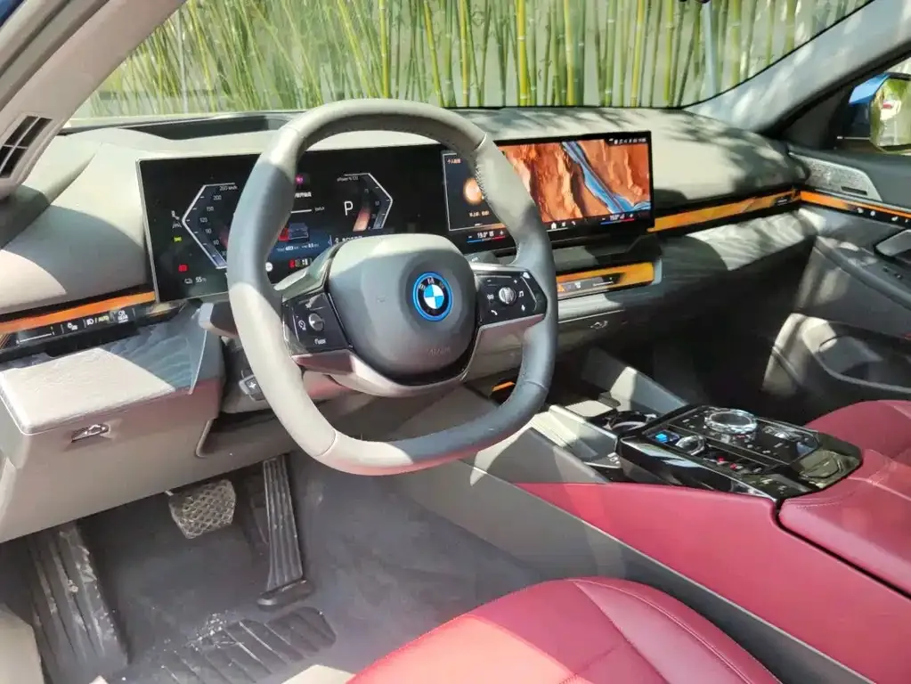 BMW i5 2024 из CN, фото 3