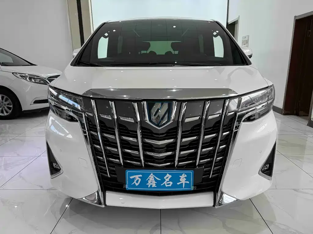 Toyota Alphard 2023 из CN, фото 2
