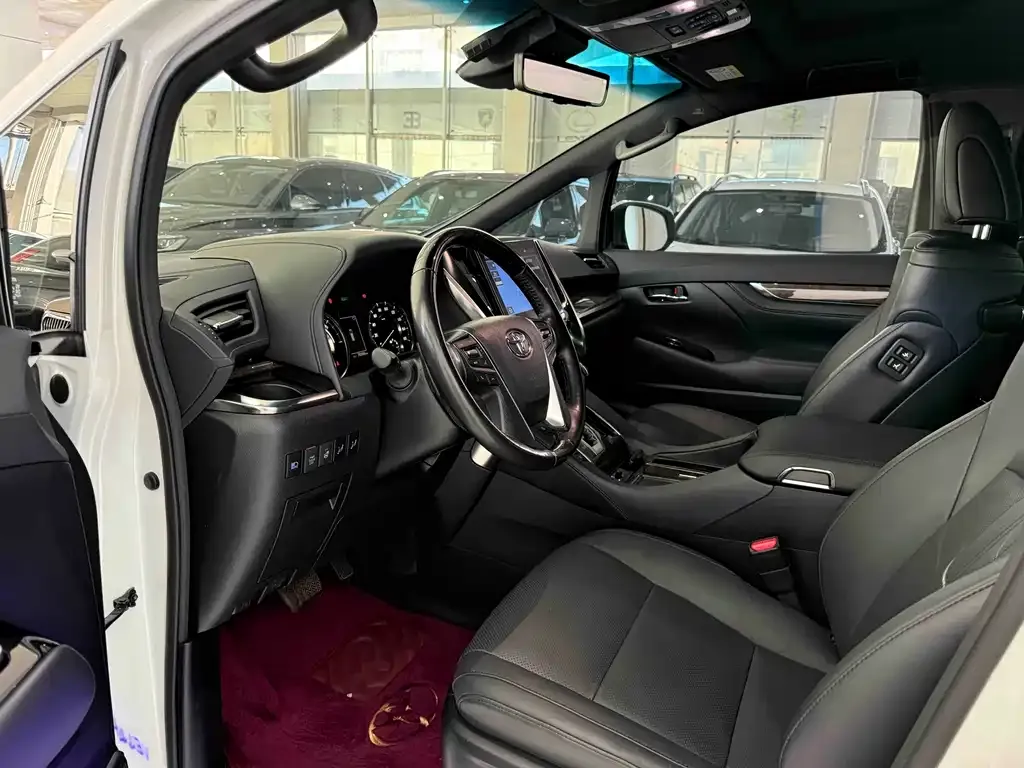 Toyota Alphard 2023 из CN, фото 5