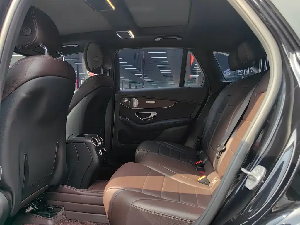 Mercedes-Benz GLC 2021 из CN, фото 9