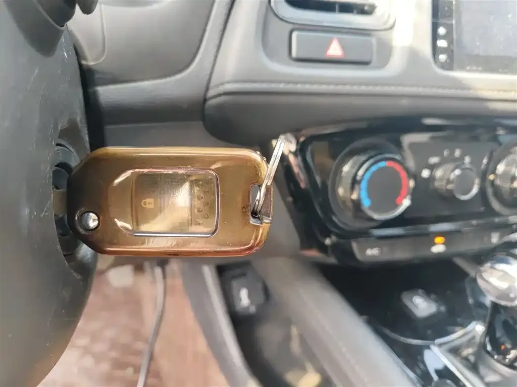 Honda Vezel 2021 из CN, фото 9