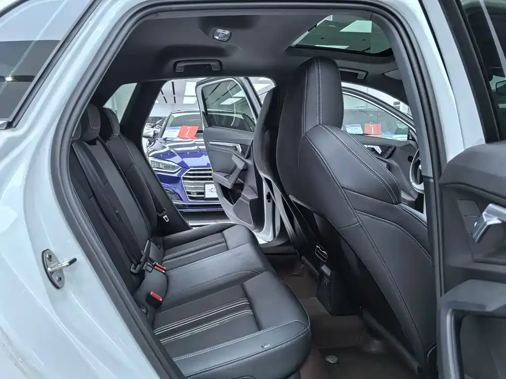 Audi A3 2024 из CN, фото 9