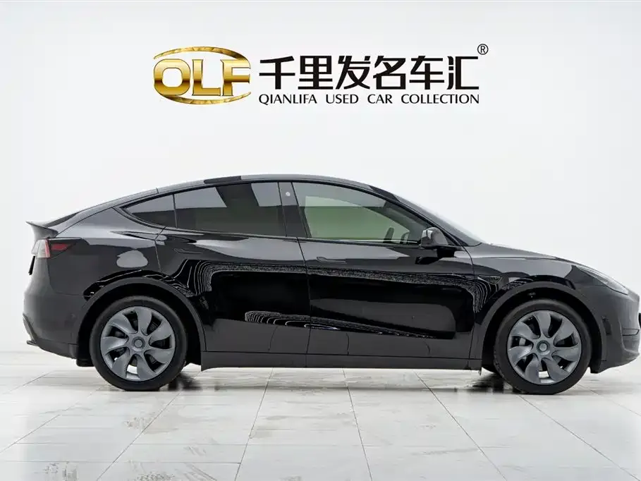Tesla Model Y 2024 из CN, фото 8