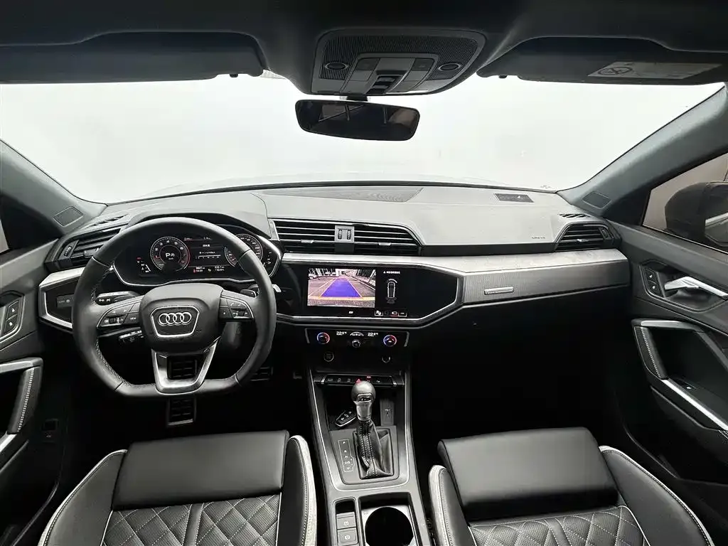 Audi Q3 2025 из CN, фото 6