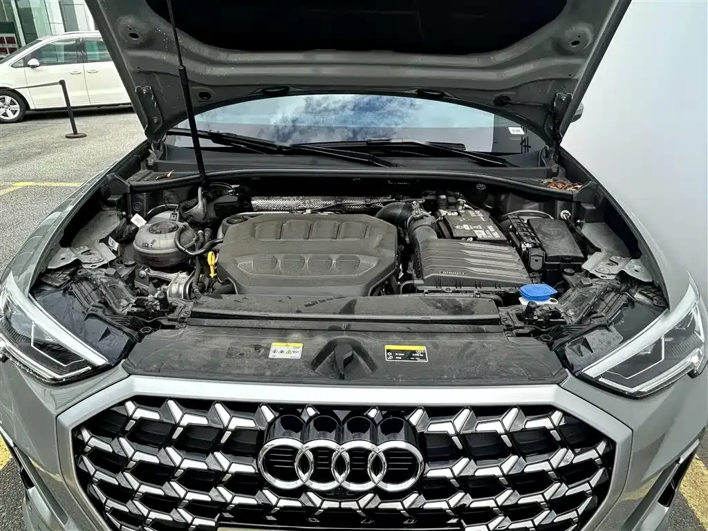 Audi Q3 2025 из CN, фото 9