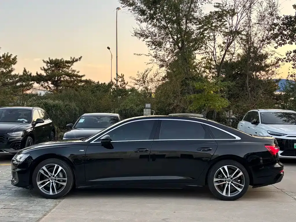 Audi A6L 2021 из CN, фото 3