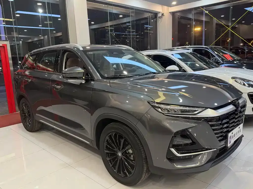 Changan CS75 2025 из CN, фото 3