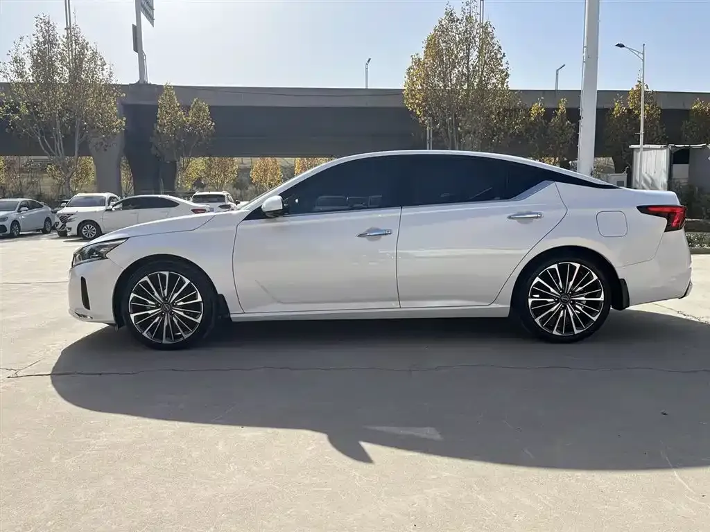 Nissan Teana 2022 из CN, фото 4
