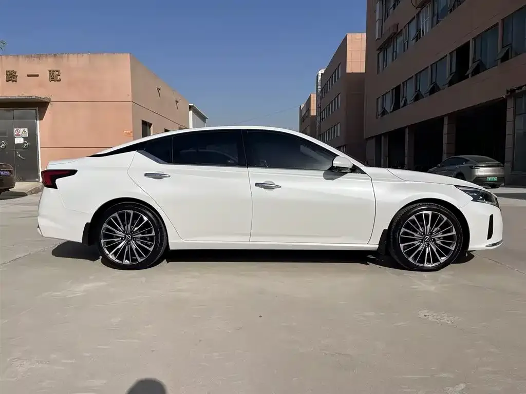 Nissan Teana 2022 из CN, фото 5